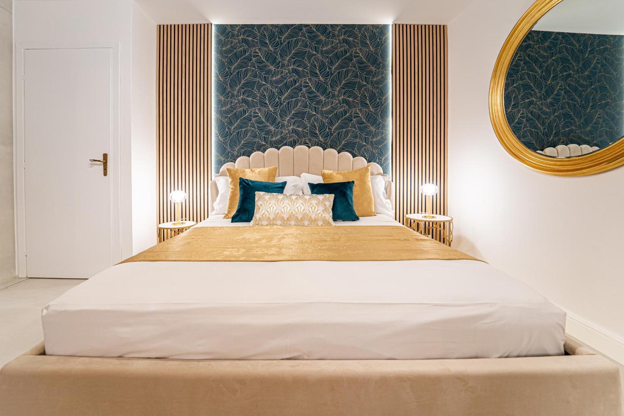 Johnny'S Suites Taormina Beach Bay Dış mekan fotoğraf